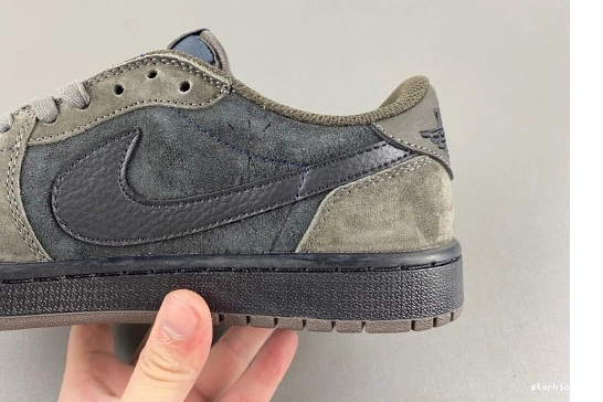 OG  TRAVIS JORDAN CQ4277-111 CQ4277-111 LOW RETRO 1 SP SCOTT  0819